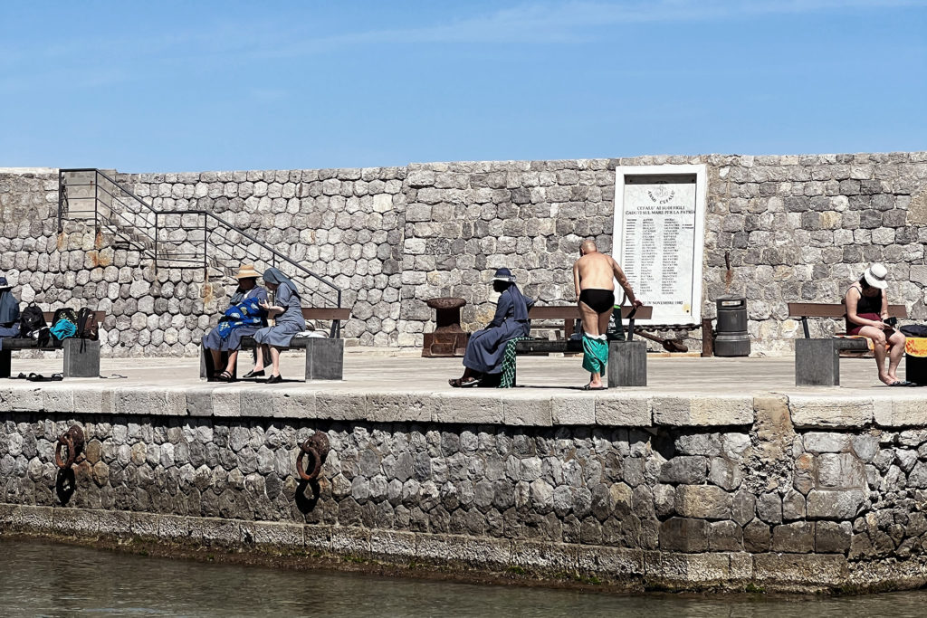 Nuns-of-Cefalu-VIIb-Master-Web_6804